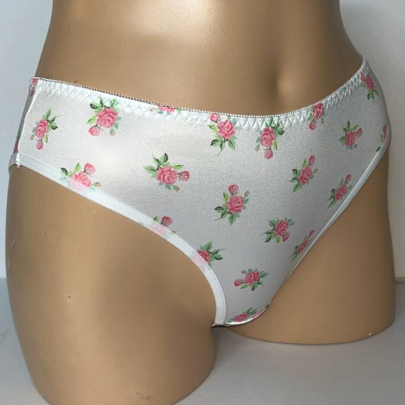 IZA Silky Satin Stretchy Smooth Pink Roses Floral Mid‎ Waist Cheeky Panties NEW - Picture 4 of 14